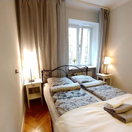 Warszawa, Centrum, Wiejska 15, Kamienica Apartment Exterior photo